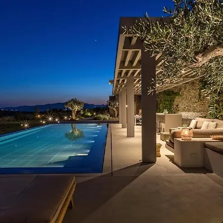 Villa Ideal For 8 People With A Spectacular View *